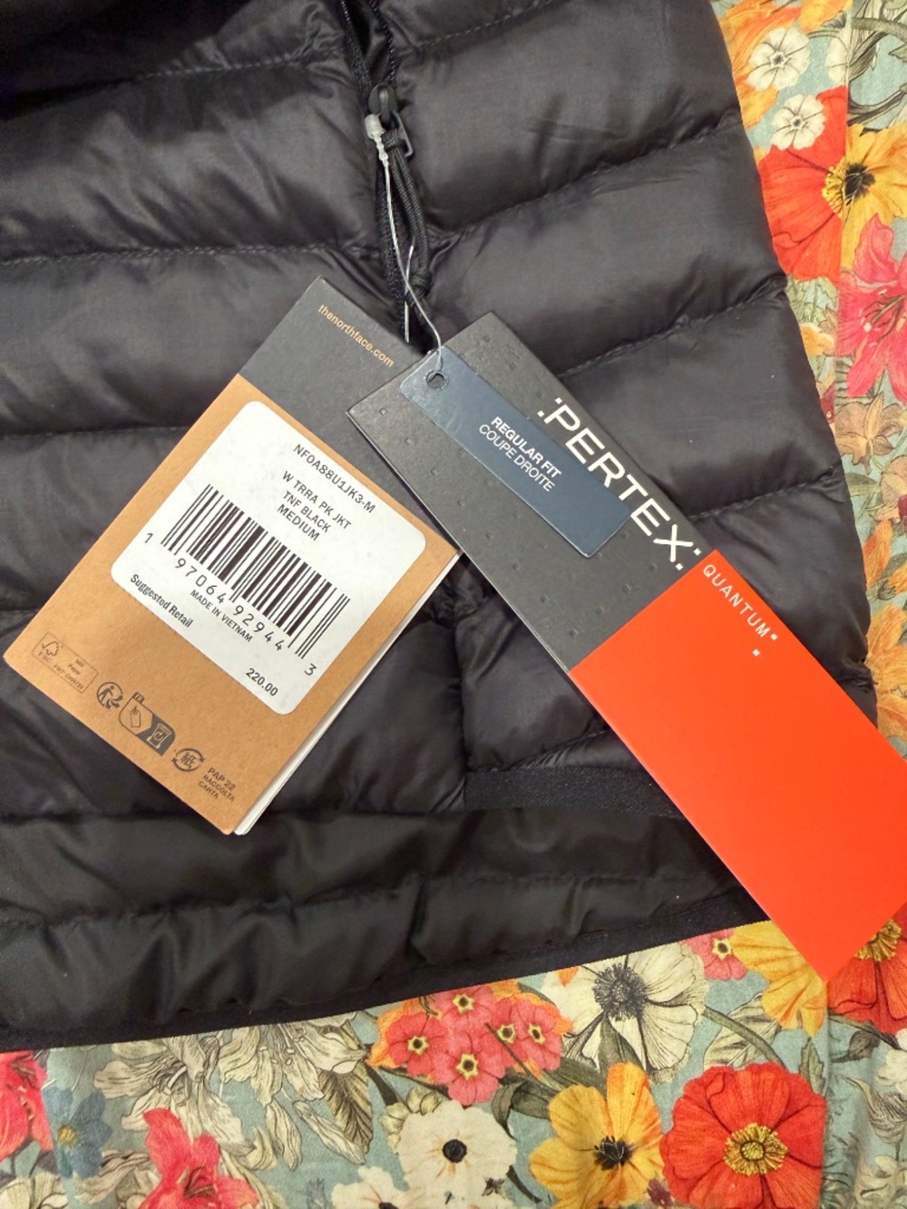The North Face Terra Peak Jacket Women’s Medium Black New With Tags - Picture 2 of 4